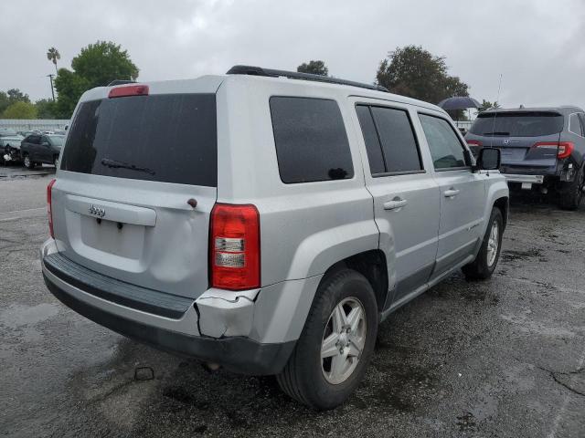 Photo 3 VIN: 1J4NT1GA7BD153529 - JEEP PATRIOT SP 