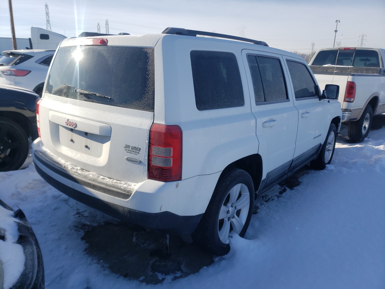 Photo 3 VIN: 1J4NT1GA7BD167494 - JEEP PATRIOT SP 