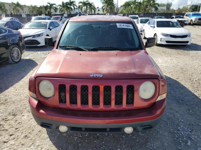 Photo 4 VIN: 1J4NT1GA7BD189527 - JEEP PATRIOT SP 