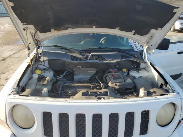 Photo 11 VIN: 1J4NT1GA8BD189178 - JEEP PATRIOT 