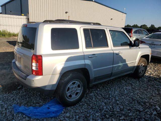 Photo 2 VIN: 1J4NT1GA8BD230182 - JEEP PATRIOT SP 