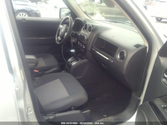 Photo 4 VIN: 1J4NT1GA8BD288728 - JEEP PATRIOT 