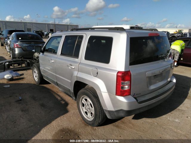 Photo 2 VIN: 1J4NT1GA9BD260114 - JEEP PATRIOT 