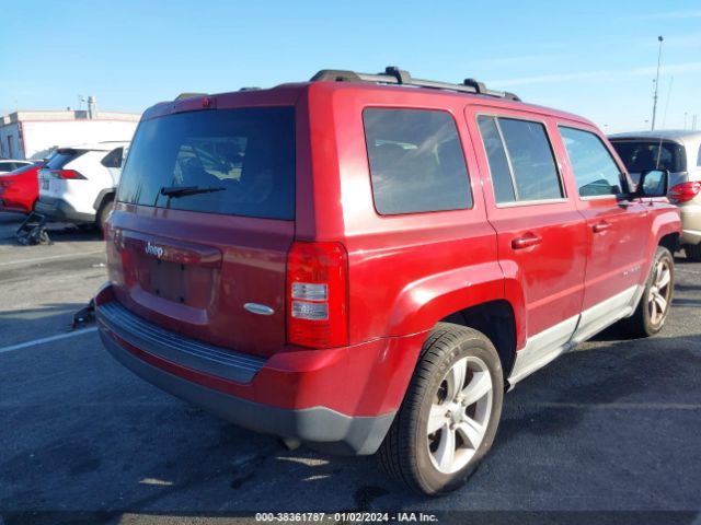 Photo 3 VIN: 1J4NT1GAXBD109704 - JEEP PATRIOT 