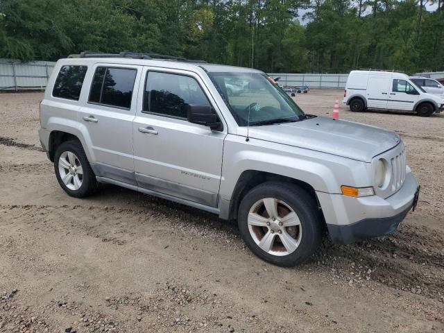 Photo 3 VIN: 1J4NT1GAXBD124428 - JEEP PATRIOT SP 