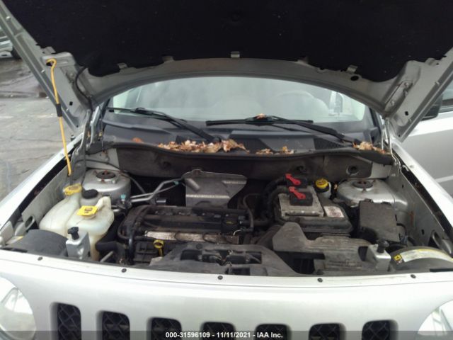 Photo 9 VIN: 1J4NT1GAXBD208412 - JEEP PATRIOT 