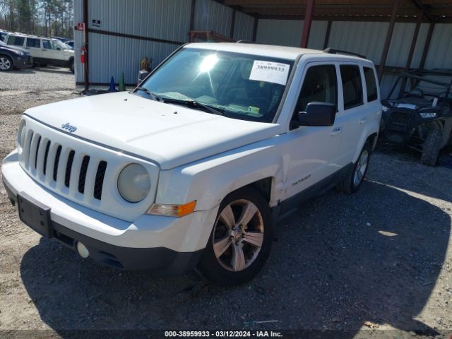 Photo 1 VIN: 1J4NT1GAXBD287600 - JEEP PATRIOT 