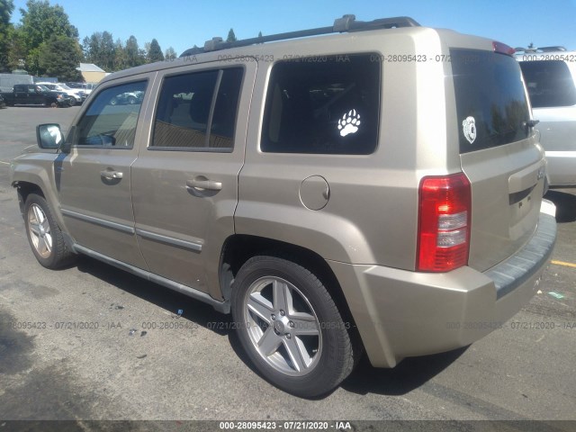 Photo 2 VIN: 1J4NT1GB0AD638182 - JEEP PATRIOT 