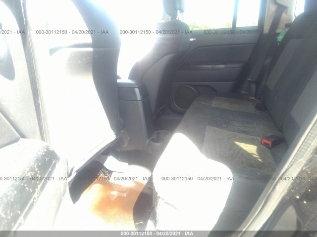 Photo 7 VIN: 1J4NT1GB0BD157592 - JEEP PATRIOT 