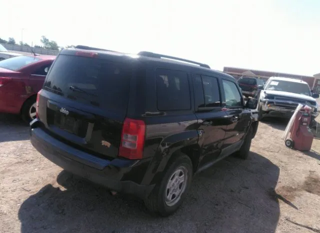 Photo 3 VIN: 1J4NT1GB1BD150733 - JEEP PATRIOT 