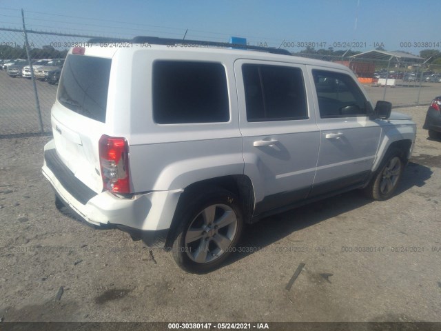 Photo 3 VIN: 1J4NT1GB2BD289558 - JEEP PATRIOT 