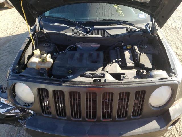 Photo 6 VIN: 1J4NT1GB3AD624468 - JEEP PATRIOT SP 