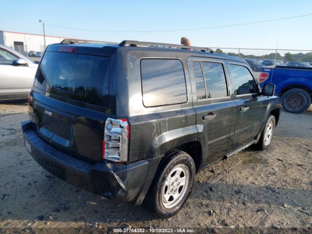 Photo 5 VIN: 1J4NT1GB3AD625474 - JEEP PATRIOT 