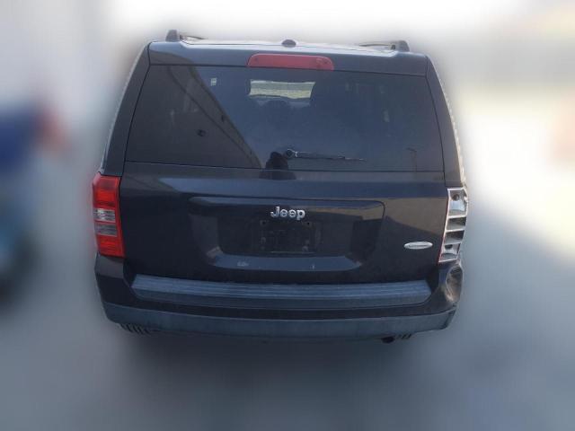 Photo 5 VIN: 1J4NT1GB3BD167582 - JEEP PATRIOT 