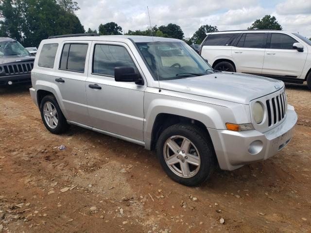 Photo 3 VIN: 1J4NT1GB4AD647046 - JEEP PATRIOT SP 