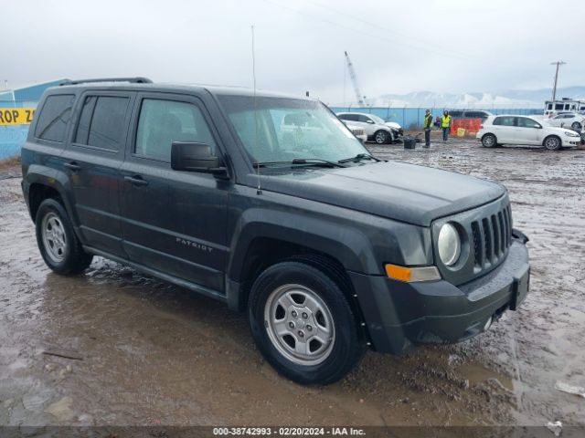 Photo 0 VIN: 1J4NT1GB4BD118696 - JEEP PATRIOT 