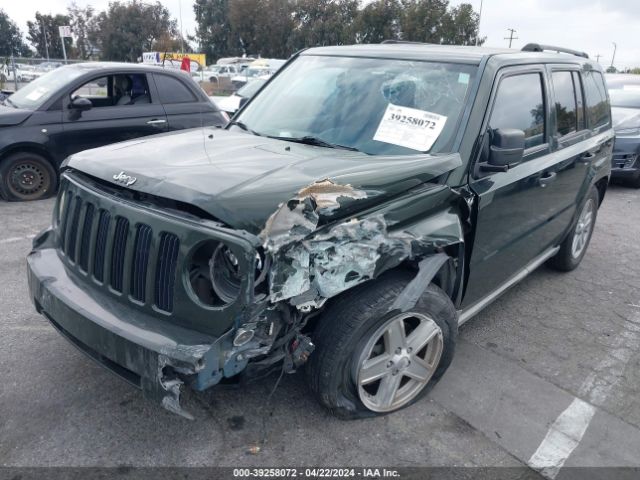 Photo 1 VIN: 1J4NT1GB5AD676667 - JEEP PATRIOT 