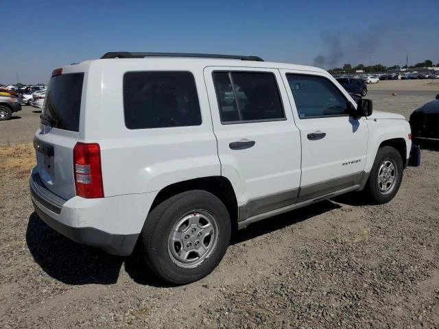 Photo 2 VIN: 1J4NT1GB5BD103561 - JEEP PATRIOT SP 