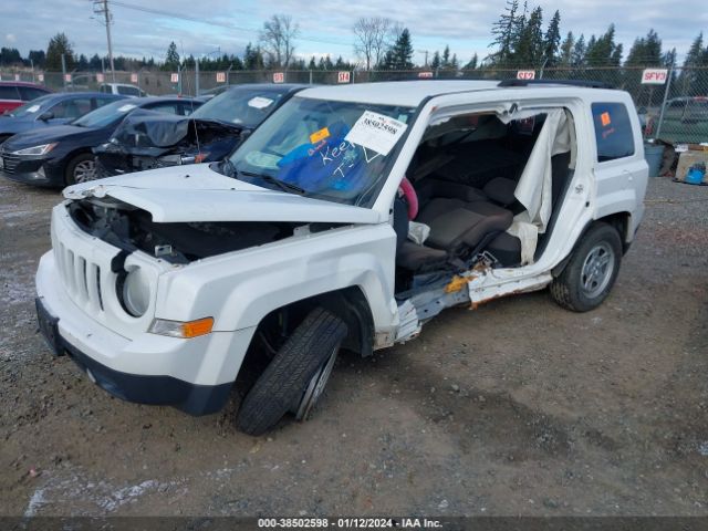 Photo 1 VIN: 1J4NT1GB5BD105844 - JEEP PATRIOT 