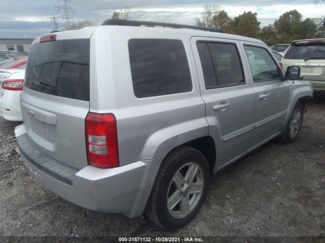 Photo 3 VIN: 1J4NT1GB7AD647168 - JEEP PATRIOT 