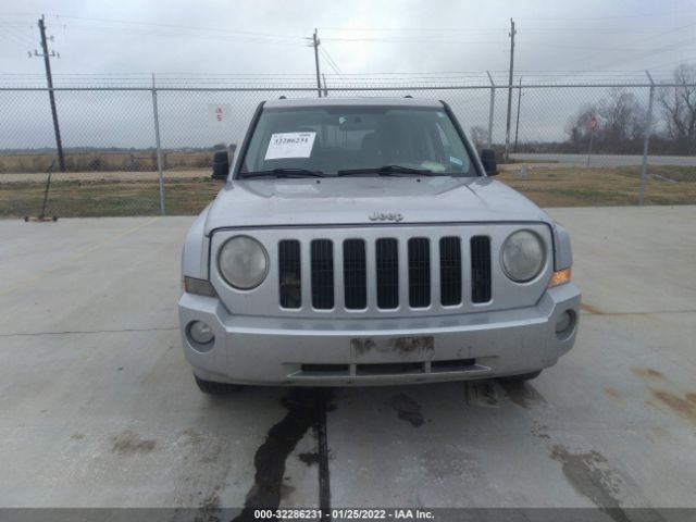 Photo 5 VIN: 1J4NT1GB7AD656159 - JEEP PATRIOT 