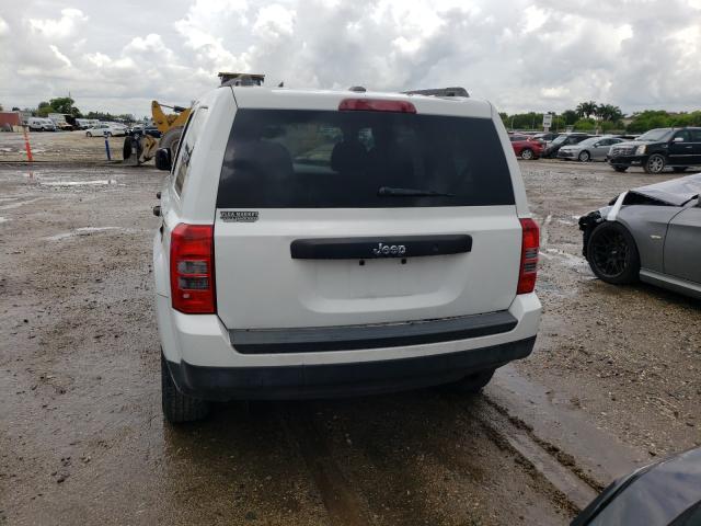 Photo 8 VIN: 1J4NT1GB7BD127845 - JEEP PATRIOT SP 