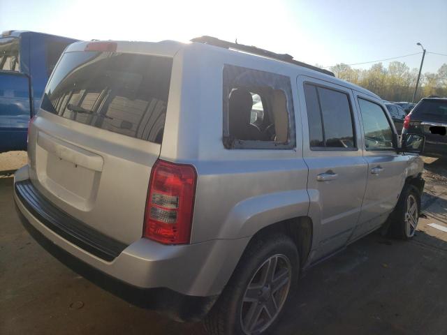 Photo 2 VIN: 1J4NT1GB8BD127921 - JEEP PATRIOT SP 