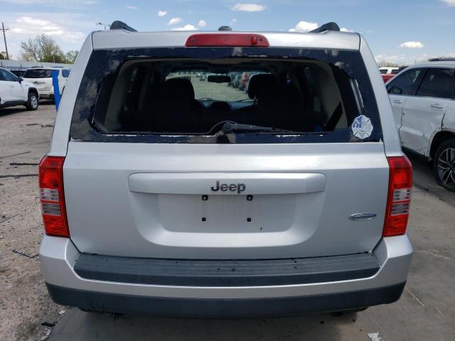 Photo 5 VIN: 1J4NT1GB9BD105863 - JEEP PATRIOT 