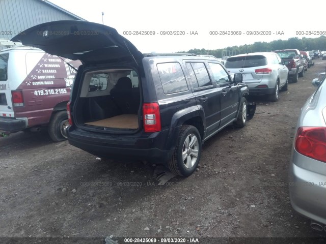 Photo 3 VIN: 1J4NT1GB9BD142752 - JEEP PATRIOT 