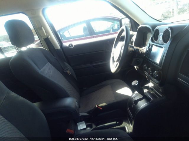 Photo 4 VIN: 1J4NT1GB9BD150642 - JEEP PATRIOT 