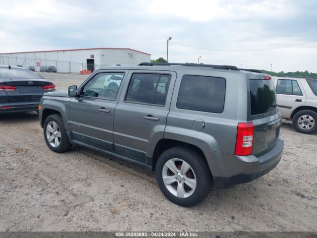 Photo 2 VIN: 1J4NT1GB9BD224254 - JEEP PATRIOT 