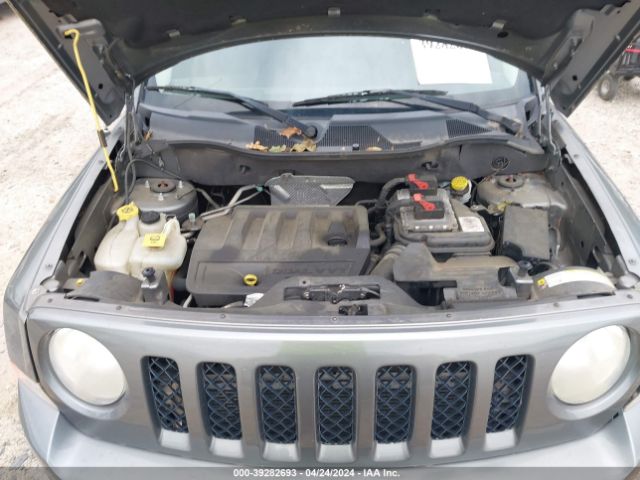 Photo 9 VIN: 1J4NT1GB9BD224254 - JEEP PATRIOT 