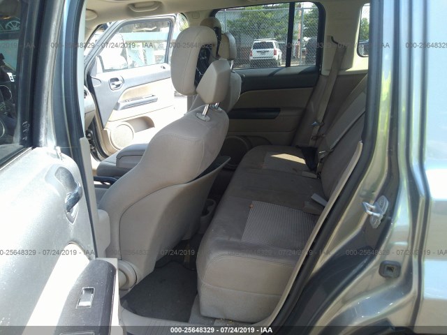 Photo 7 VIN: 1J4NT1GBXBD288559 - JEEP PATRIOT 