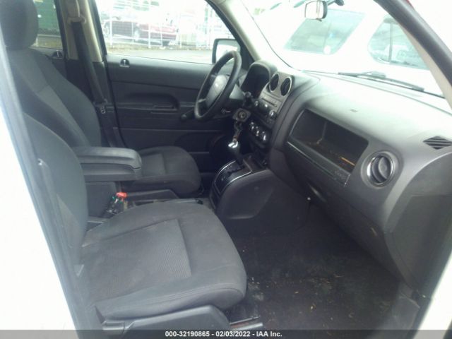 Photo 4 VIN: 1J4NT2GA2AD639539 - JEEP PATRIOT 