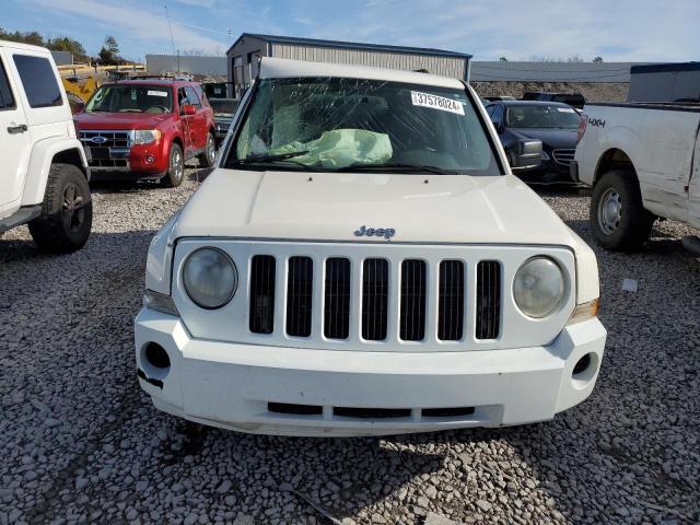 Photo 4 VIN: 1J4NT2GA3AD593901 - JEEP PATRIOT 