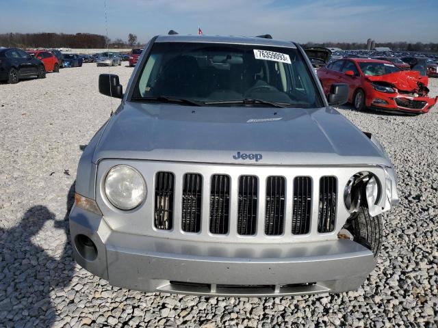 Photo 4 VIN: 1J4NT2GA4AD594037 - JEEP PATRIOT 