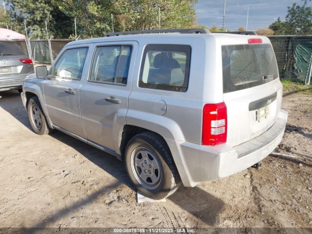 Photo 2 VIN: 1J4NT2GB0AD636454 - JEEP PATRIOT 