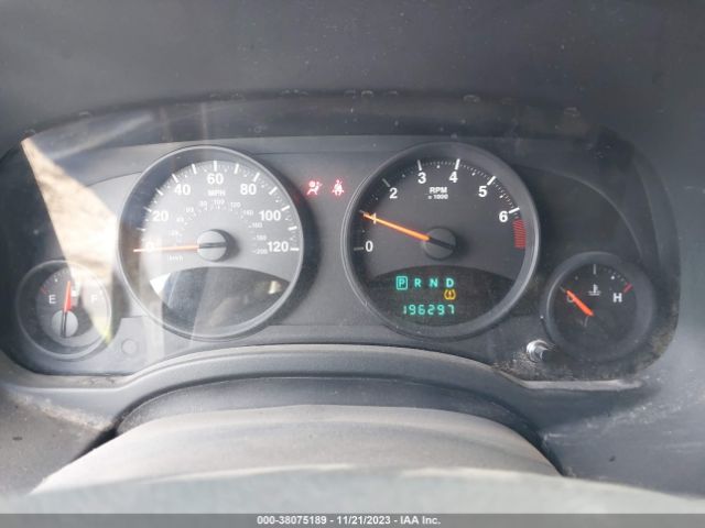 Photo 6 VIN: 1J4NT2GB0AD636454 - JEEP PATRIOT 