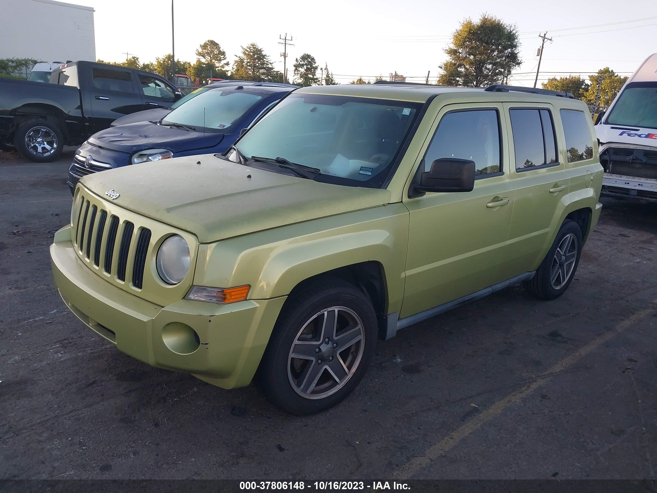 Photo 1 VIN: 1J4NT2GB1AD513858 - JEEP LIBERTY (PATRIOT) 