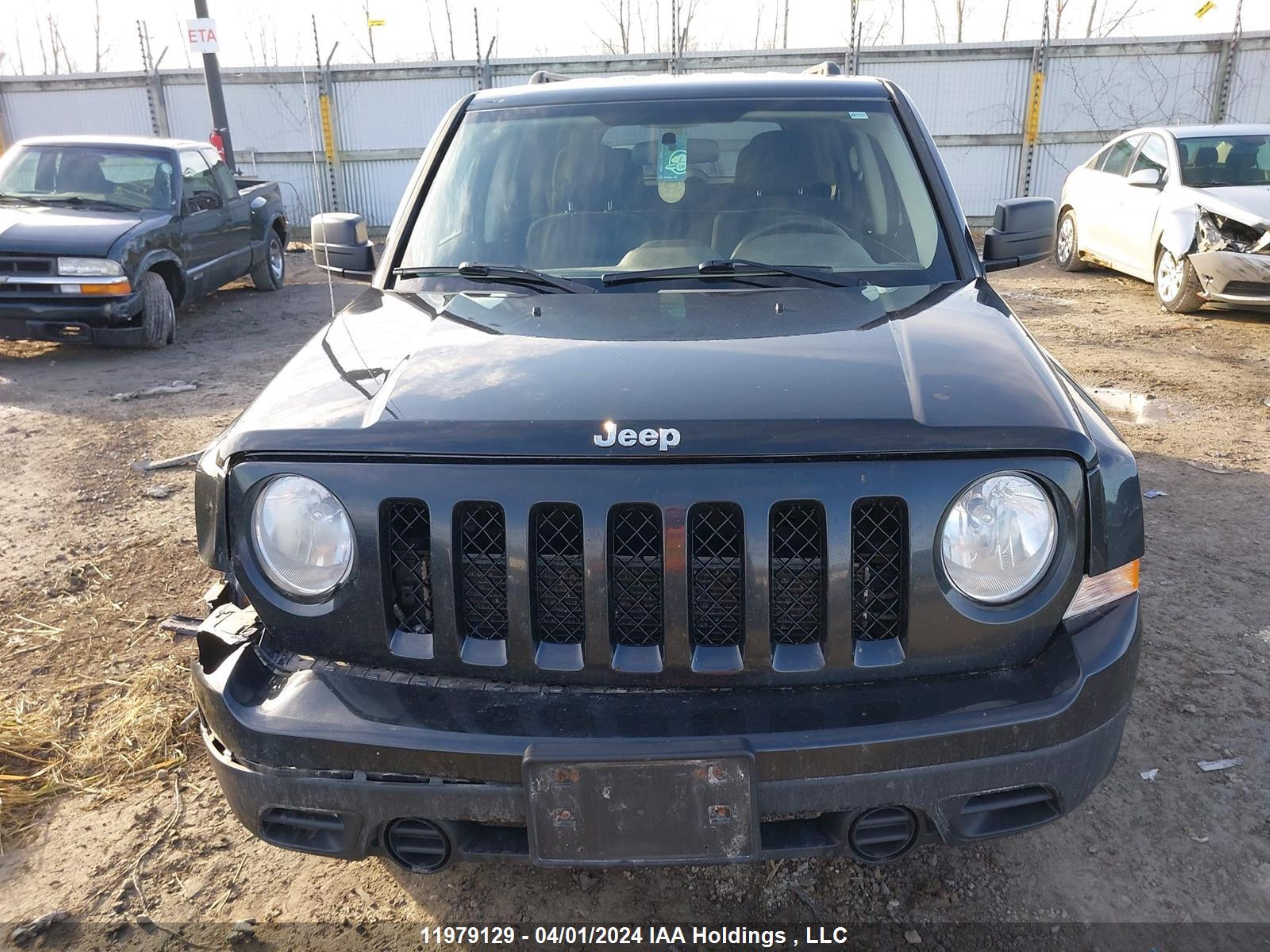 Photo 11 VIN: 1J4NT2GB1BD146655 - JEEP LIBERTY (PATRIOT) 