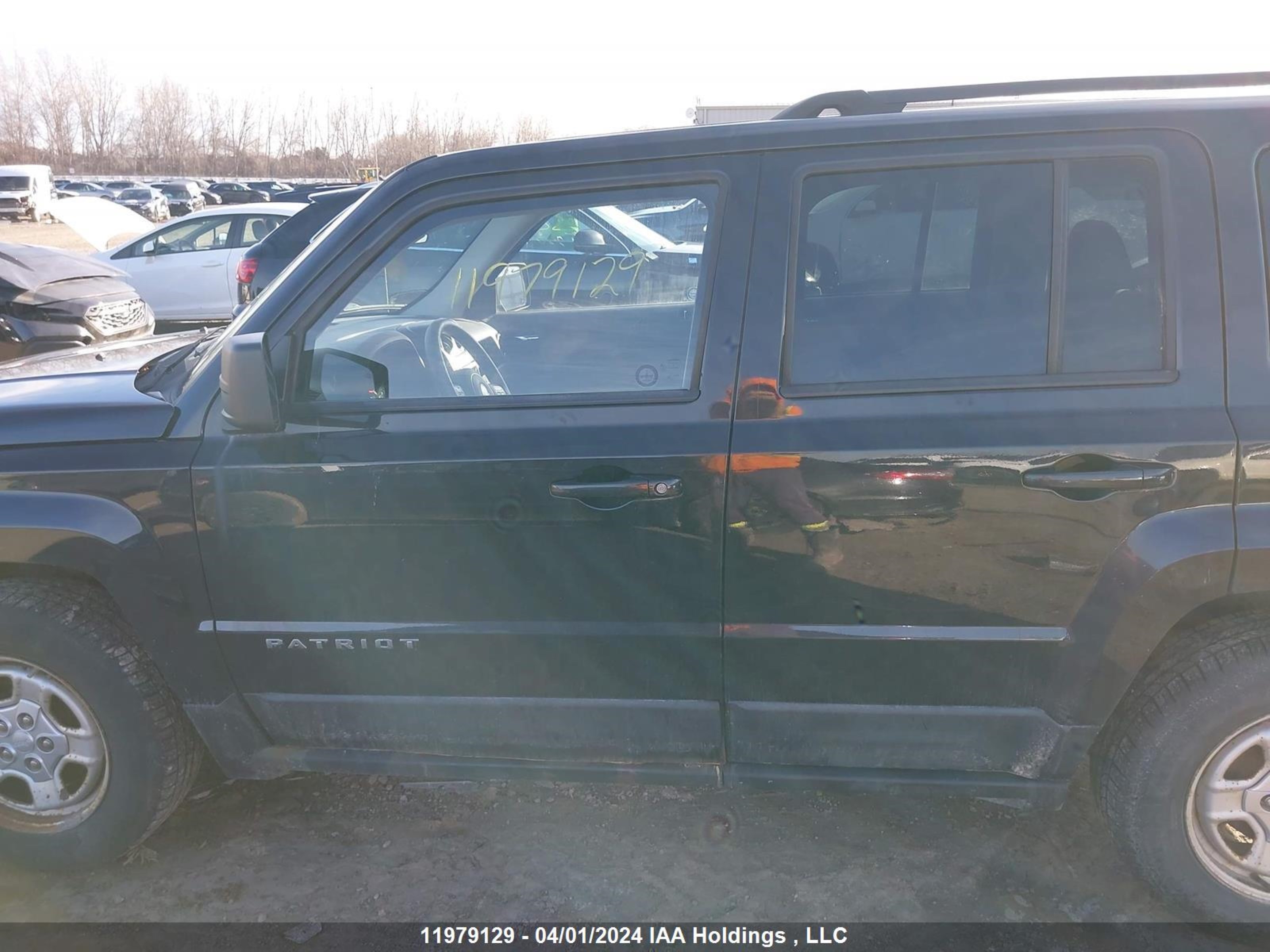 Photo 13 VIN: 1J4NT2GB1BD146655 - JEEP LIBERTY (PATRIOT) 