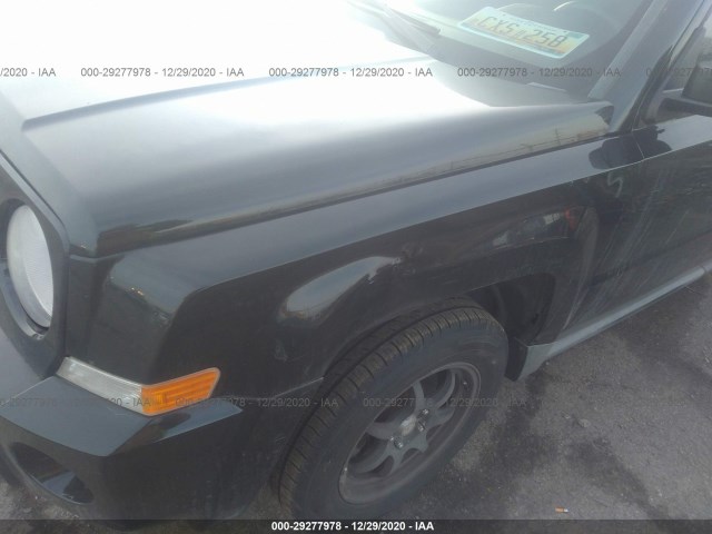 Photo 5 VIN: 1J4NT2GB2AD659993 - JEEP PATRIOT 