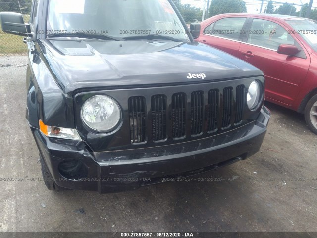 Photo 5 VIN: 1J4NT2GB4AD608799 - JEEP PATRIOT 