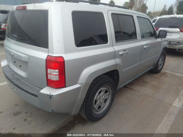 Photo 3 VIN: 1J4NT2GB6AD558178 - JEEP PATRIOT 