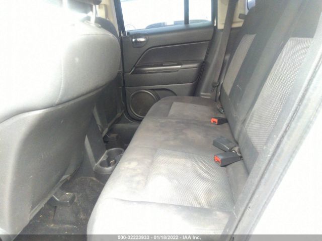 Photo 7 VIN: 1J4NT2GB6AD558178 - JEEP PATRIOT 