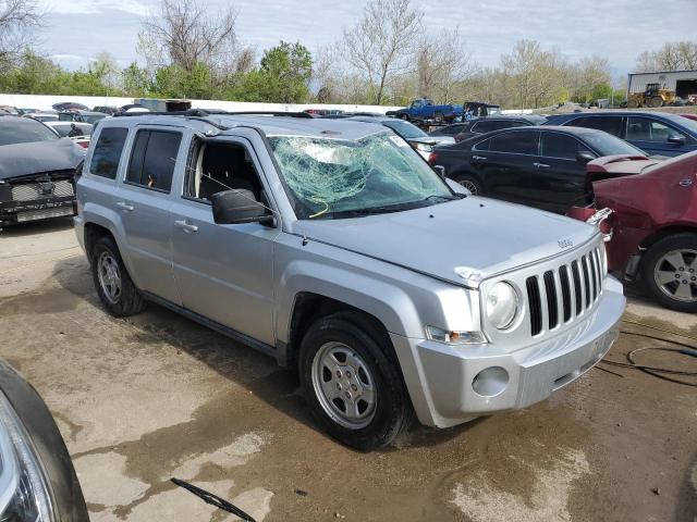 Photo 3 VIN: 1J4NT2GB6AD565034 - JEEP PATRIOT 