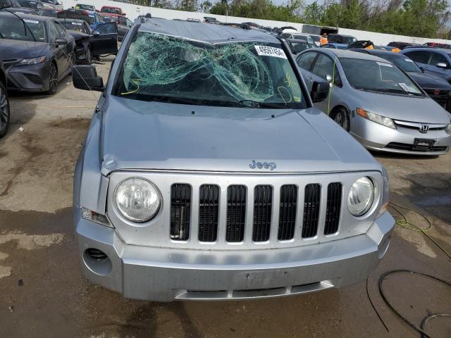 Photo 4 VIN: 1J4NT2GB6AD565034 - JEEP PATRIOT 