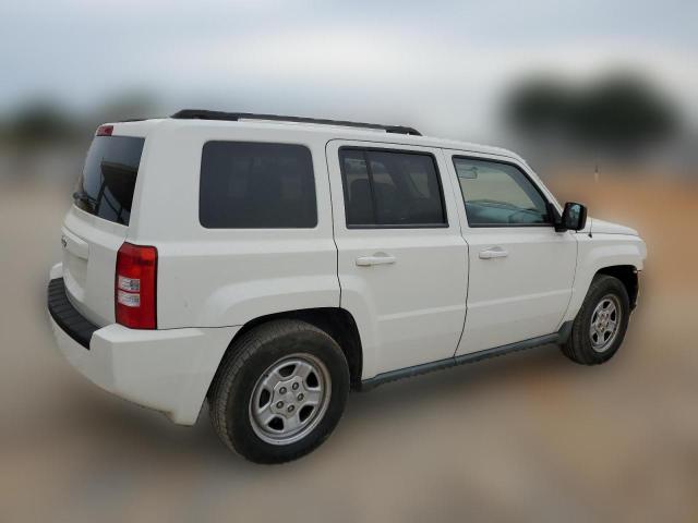 Photo 2 VIN: 1J4NT2GB7AD570405 - JEEP PATRIOT 