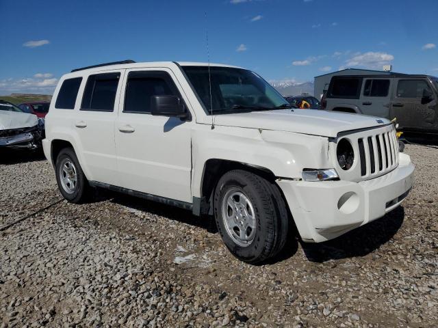 Photo 3 VIN: 1J4NT2GB7AD610689 - JEEP PATRIOT 