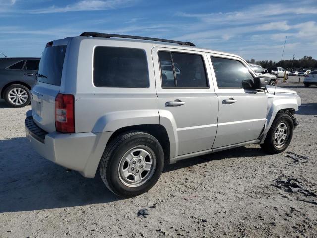 Photo 2 VIN: 1J4NT2GB7AD660122 - JEEP PATRIOT 